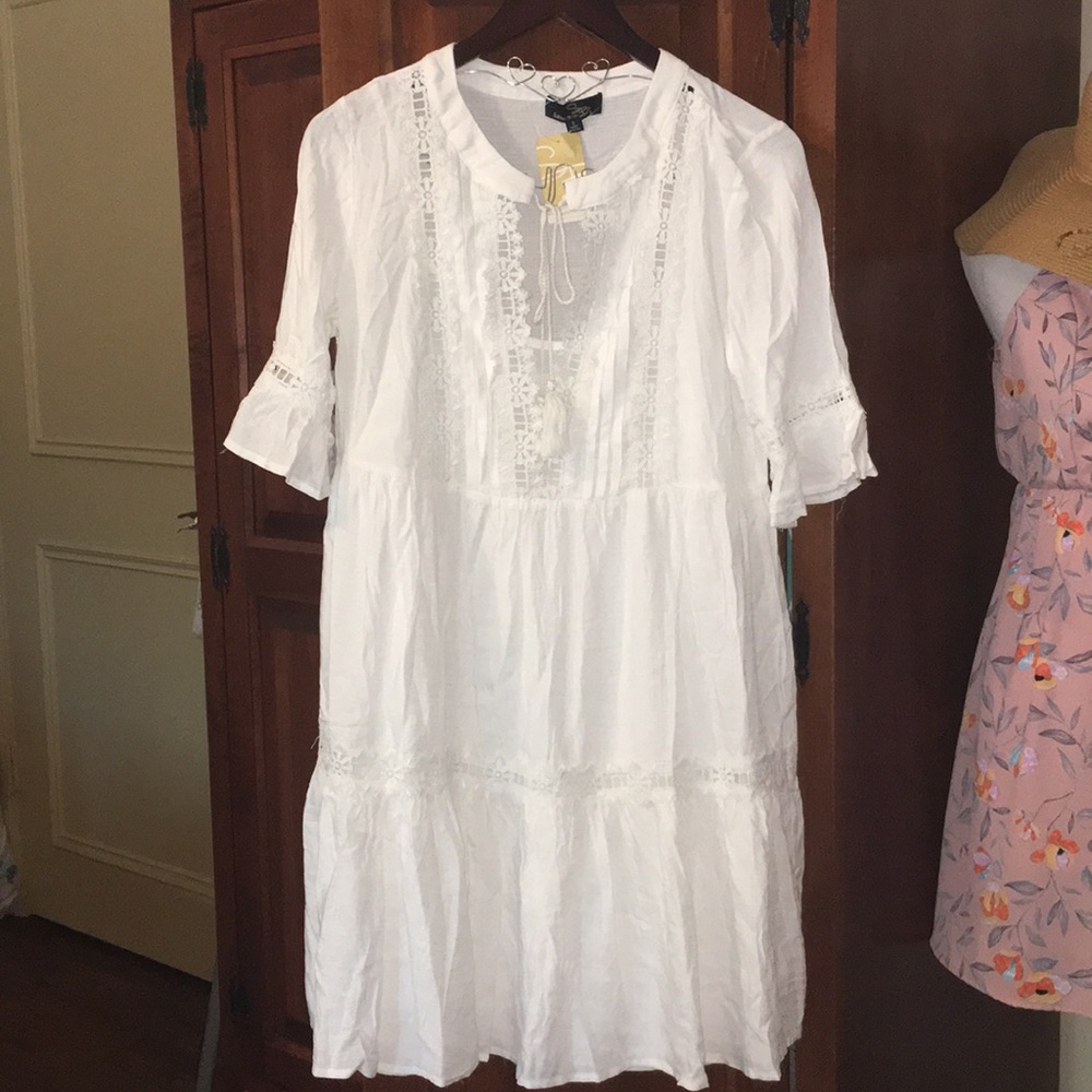 White Lace Insert VNeck Dress